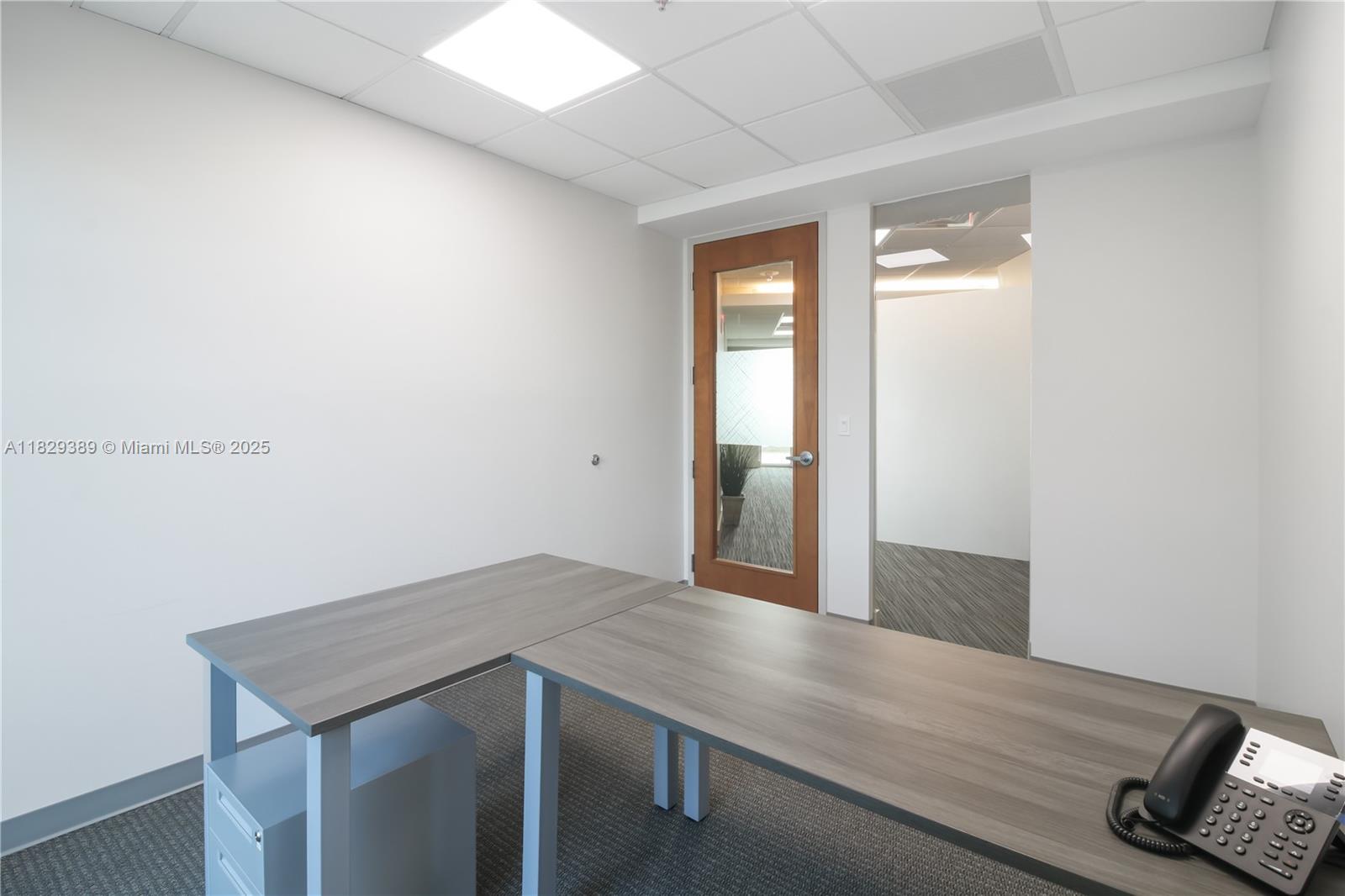 121 Alhambra Cir # 1000