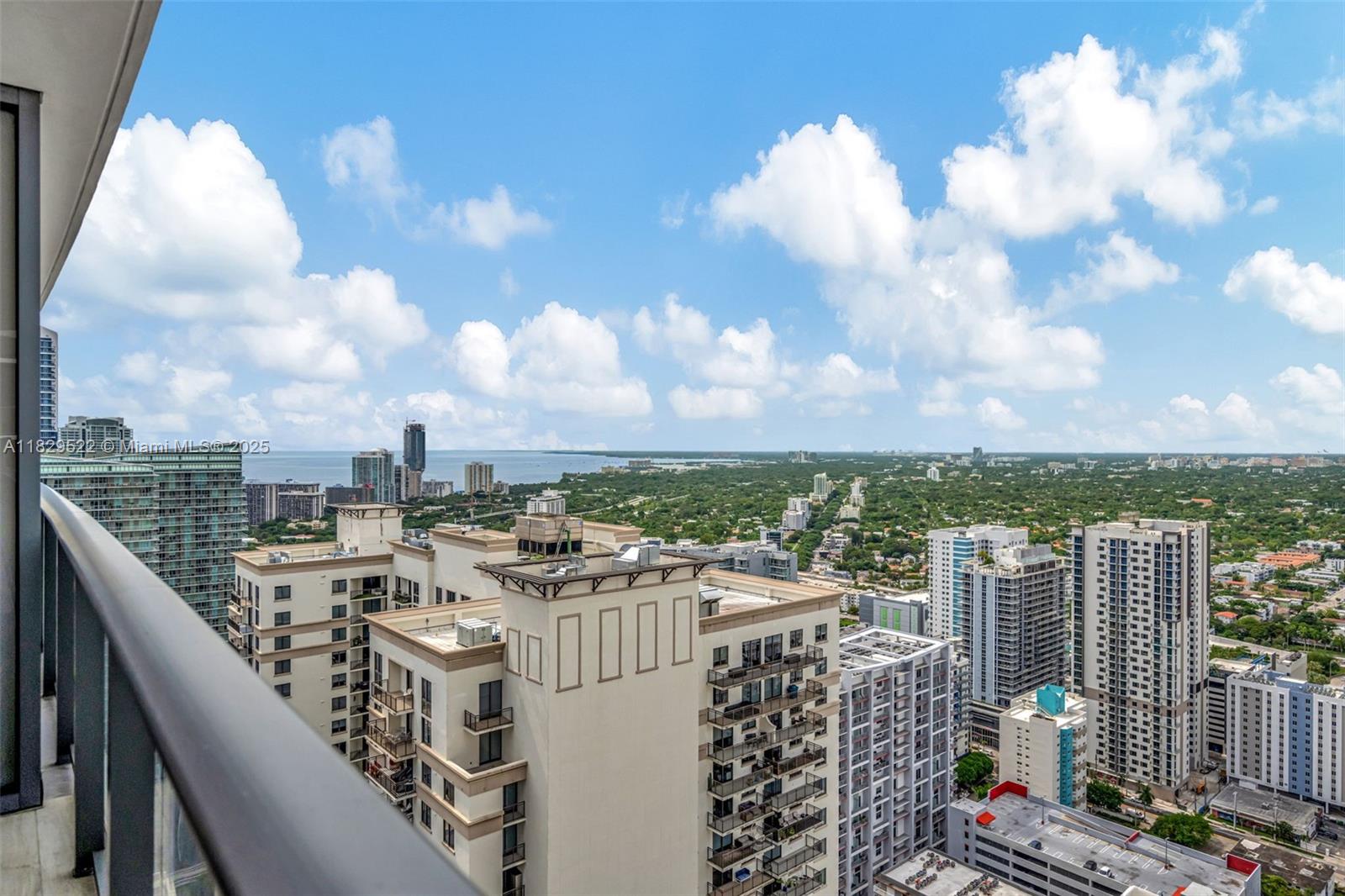 55 SW 9th St # 3908, Miami Unit: 3908