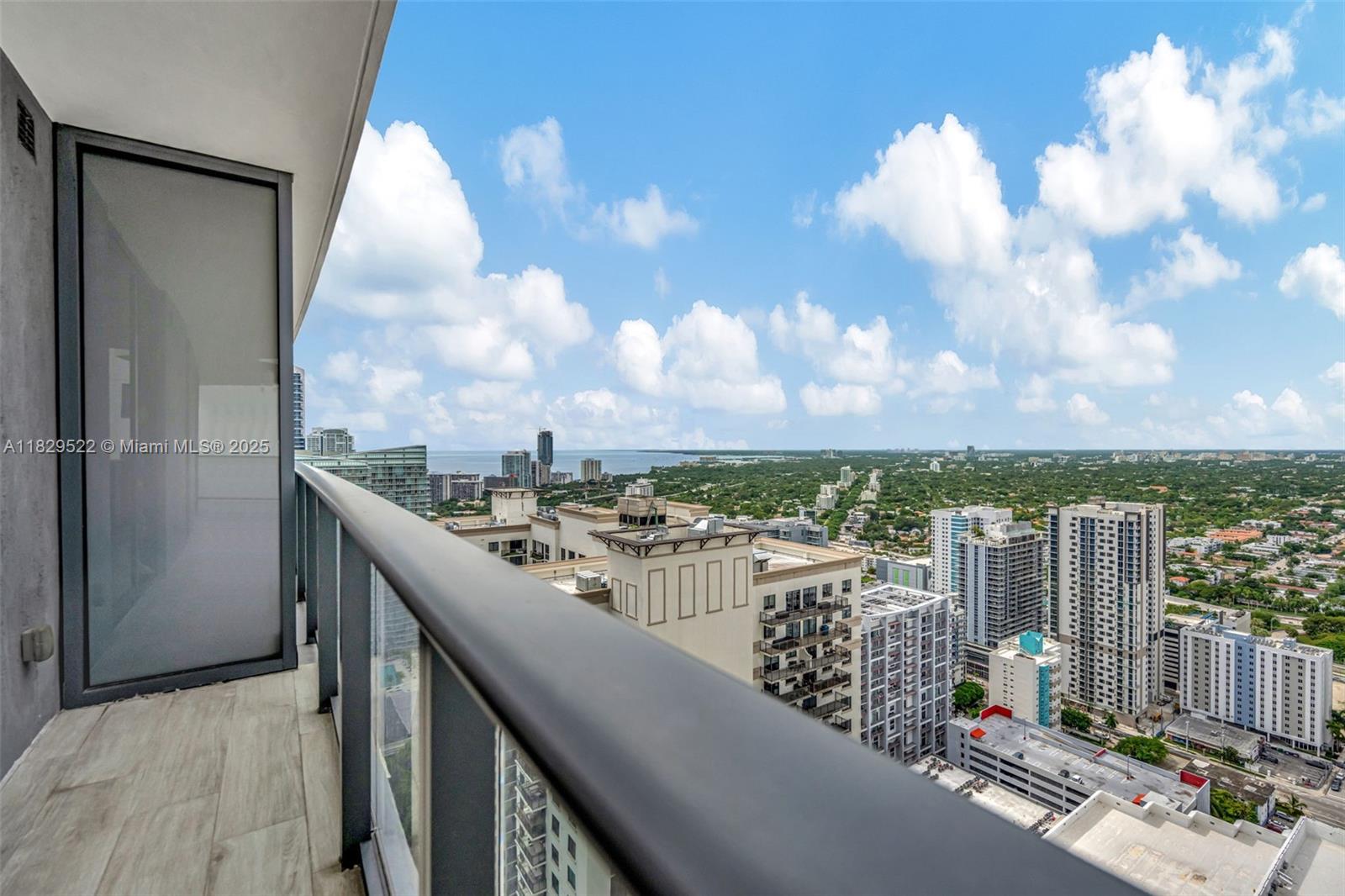 55 SW 9th St # 3908, Miami Unit: 3908