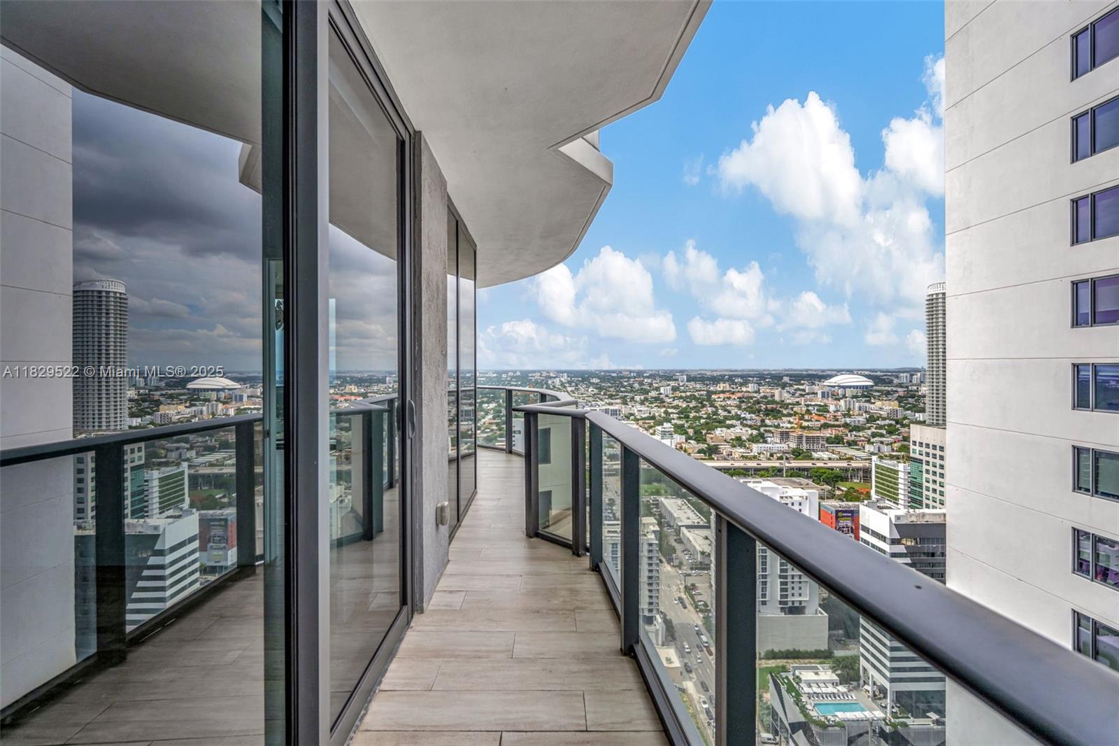 55 SW 9th St # 3908, Miami Unit: 3908