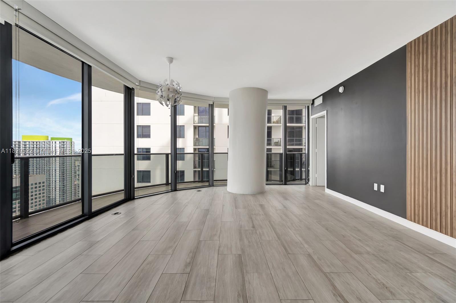 55 SW 9th St # 3908, Miami Unit: 3908