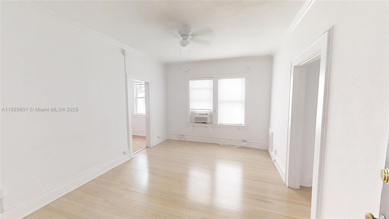 126 Mendoza Ave # 9