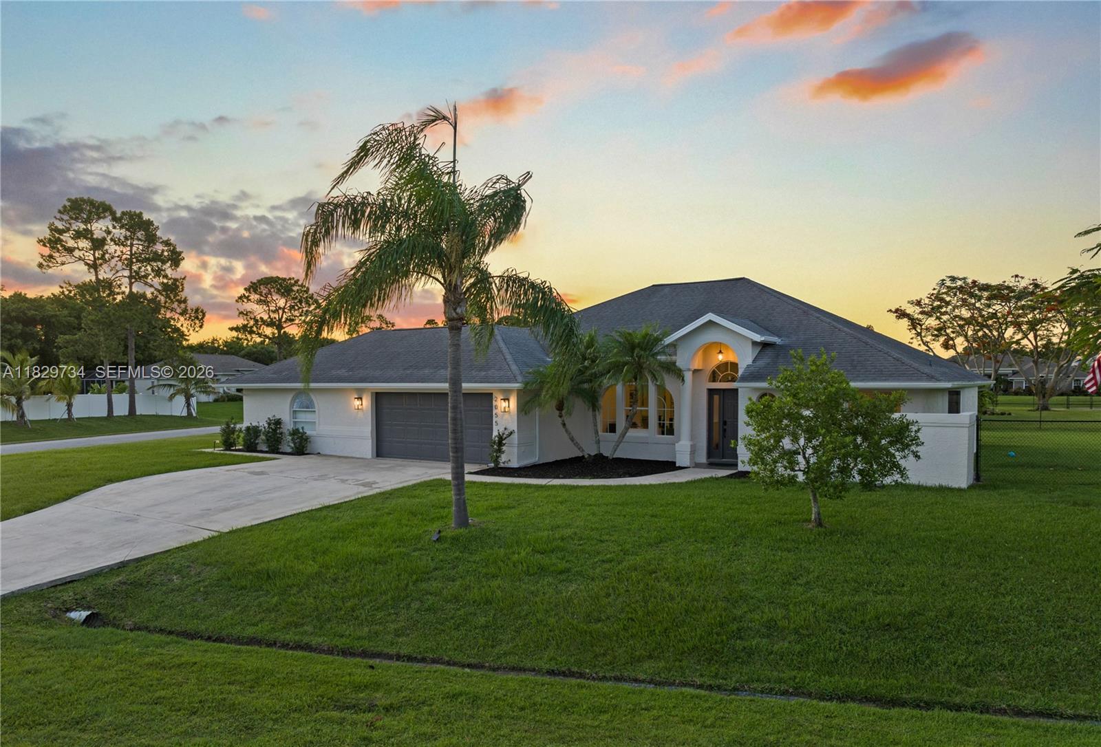 2055 SW Aaron Ln, Port St. Lucie