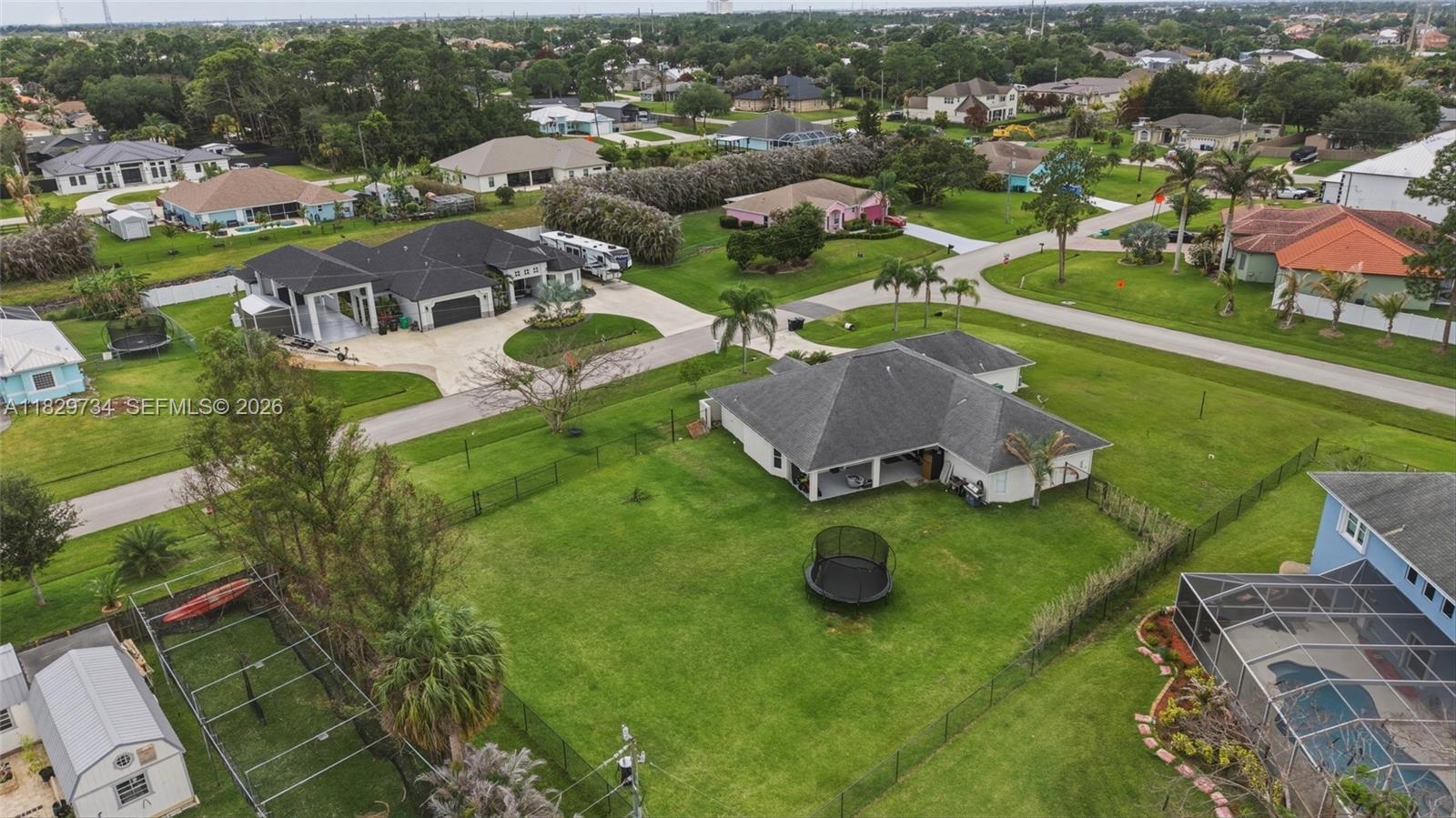2055 SW Aaron Ln, Port St. Lucie