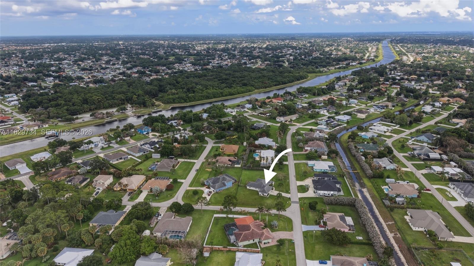2055 SW Aaron Ln, Port St. Lucie