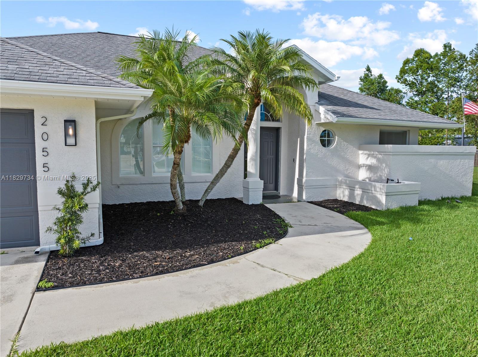2055 SW Aaron Ln, Port St. Lucie