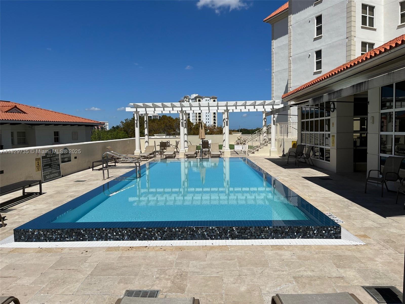 2030 S Douglas Rd # 417