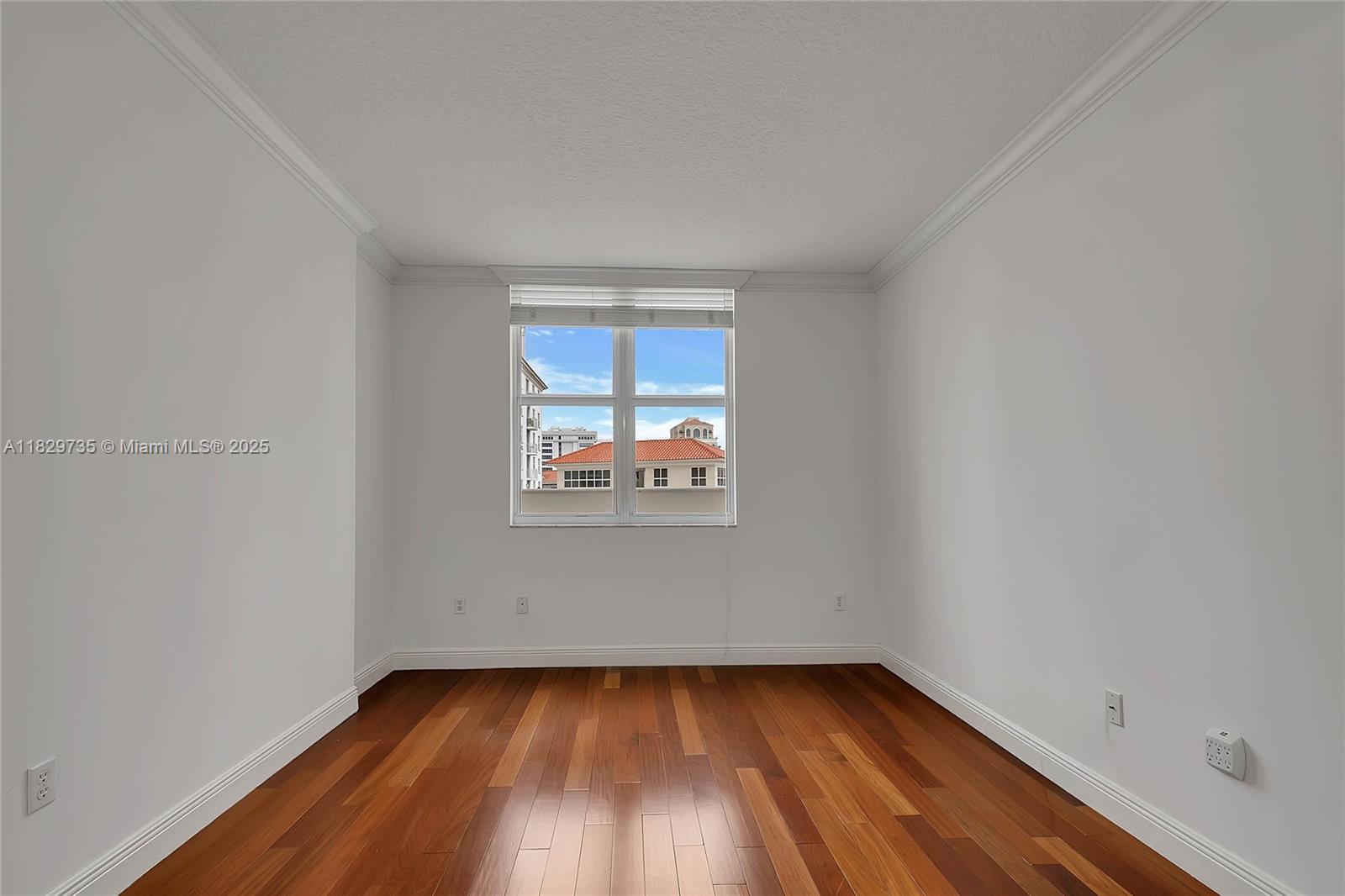 2030 S Douglas Rd # 417