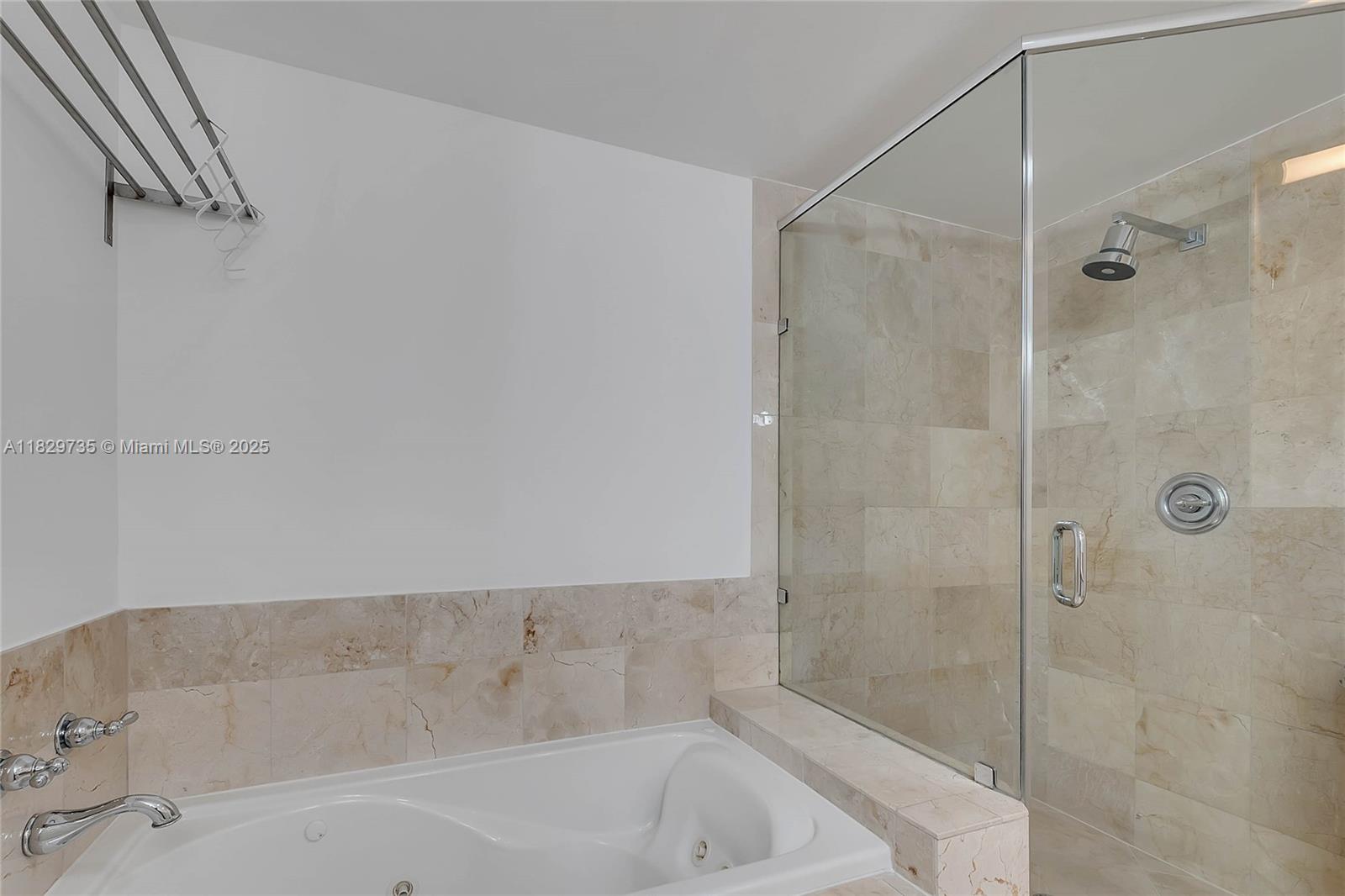 2030 S Douglas Rd # 417