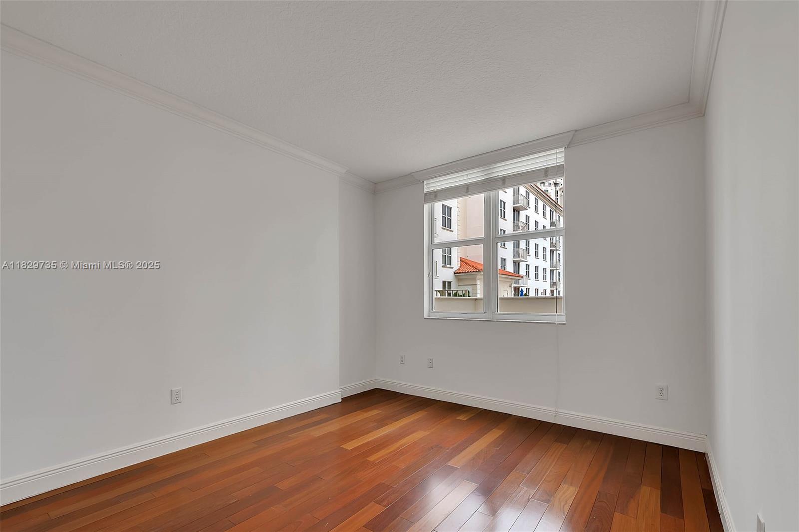 2030 S Douglas Rd # 417