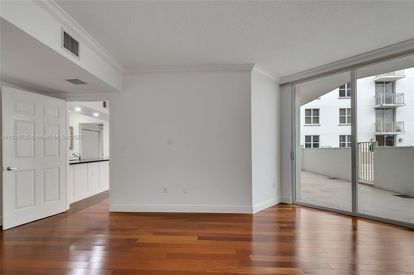 2030 S Douglas Rd # 417