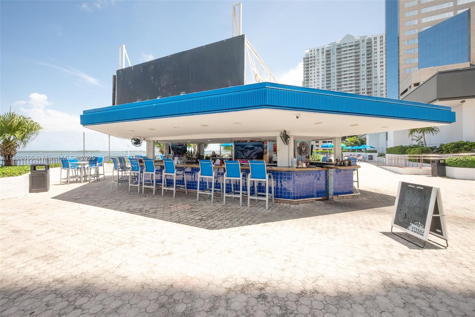801 Brickell Bay Dr # 1562