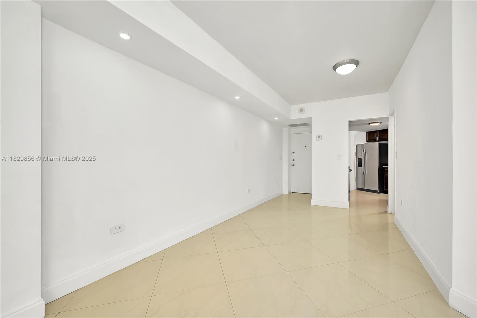 801 Brickell Bay Dr # 1562