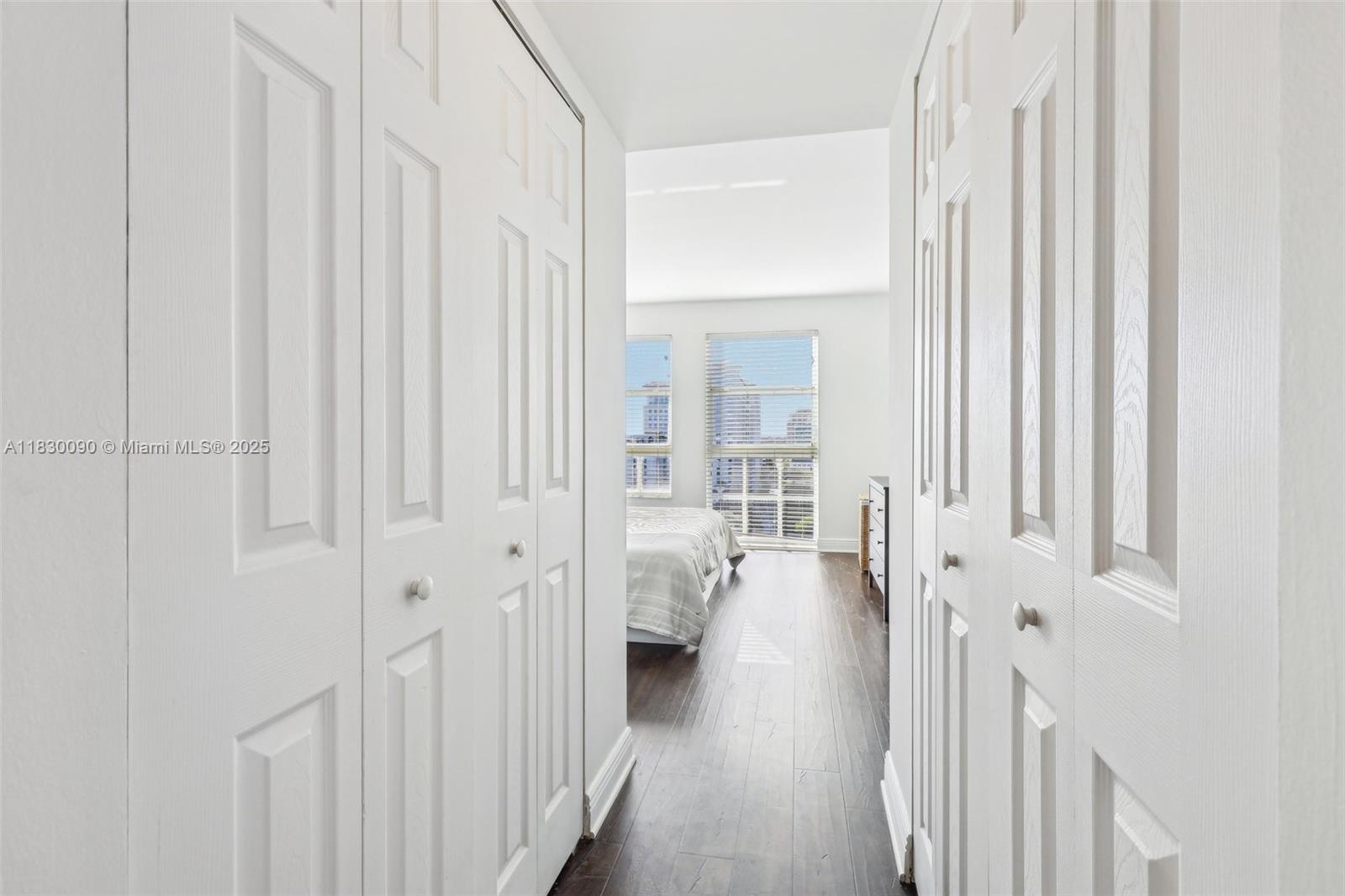 2351 Douglas Rd # 1305 Unit: PH 1305