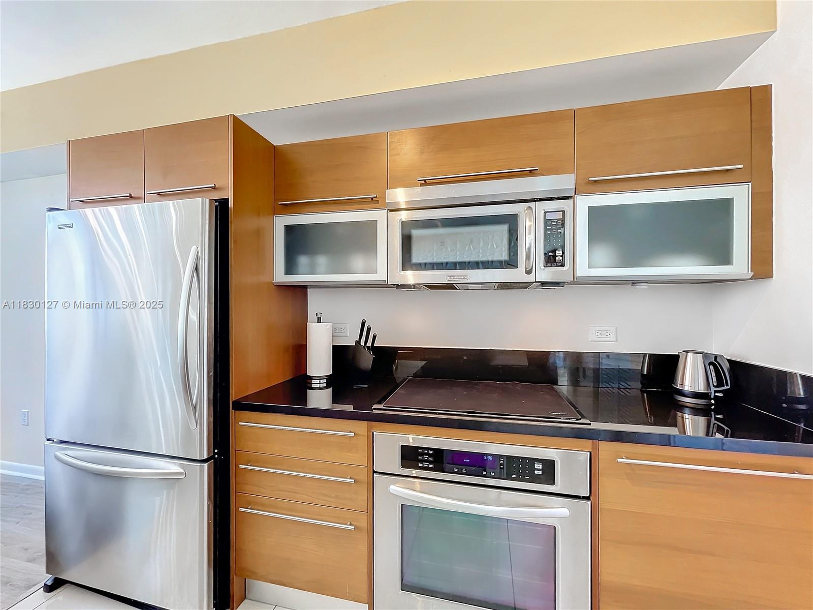 244 Biscayne Blvd # 1108