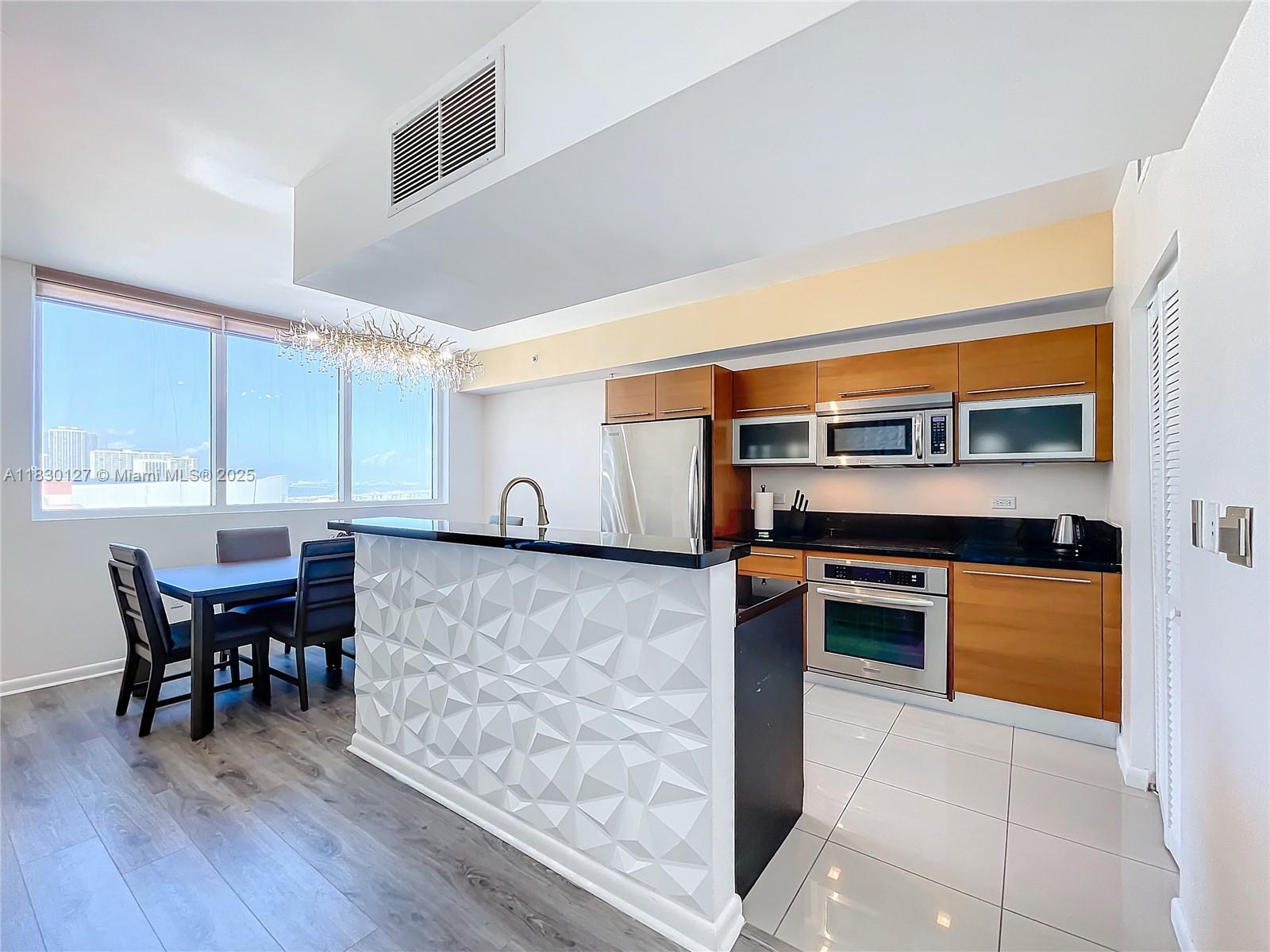 244 Biscayne Blvd # 1108