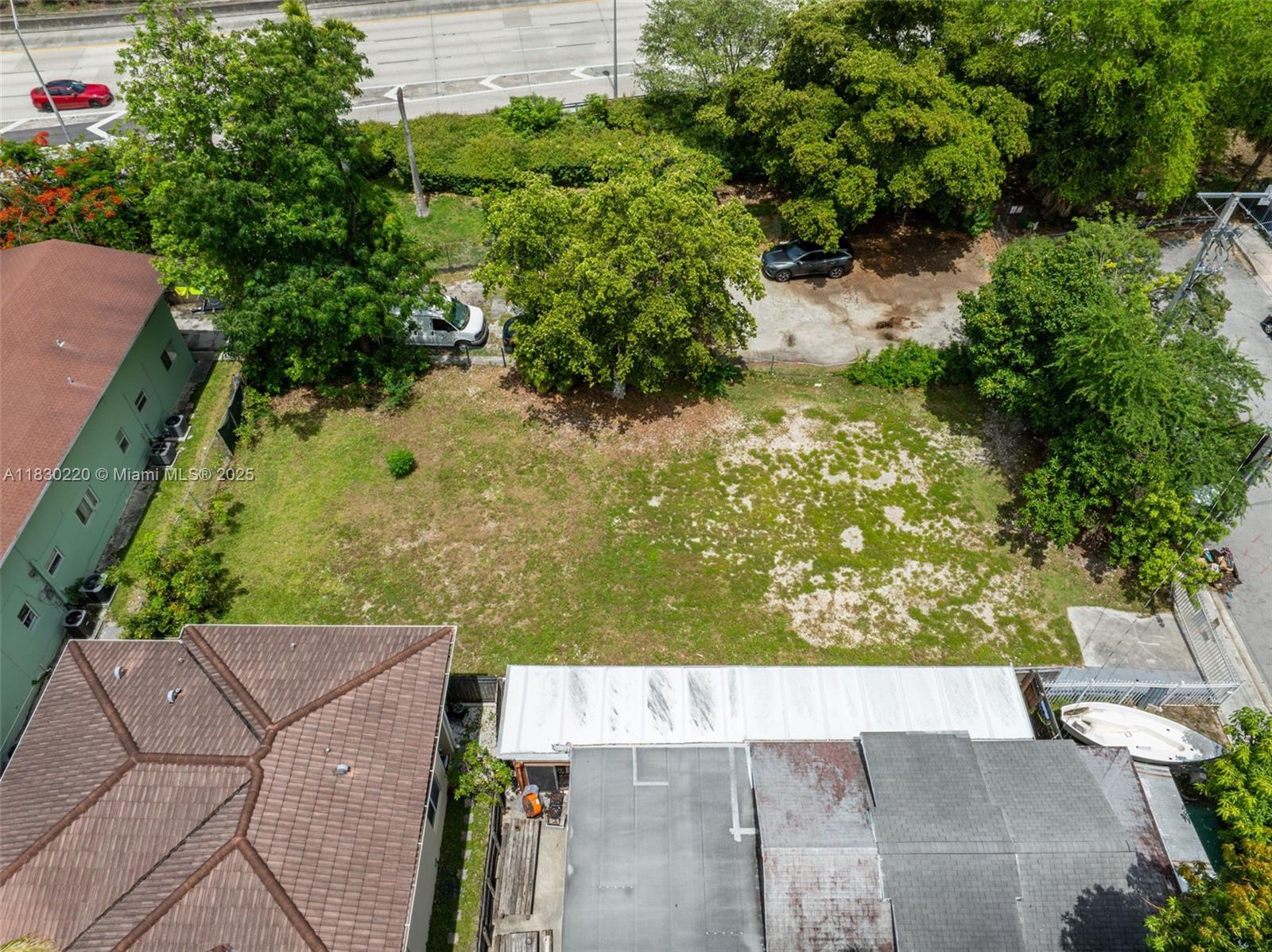 367 SW 11th St