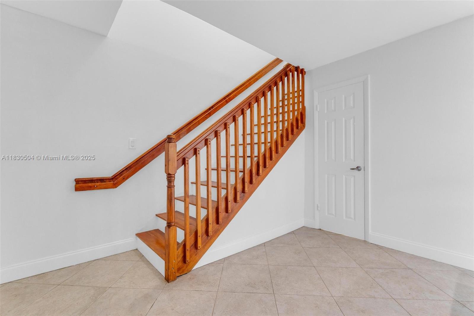 9371 Fontainebleau Blvd # I209