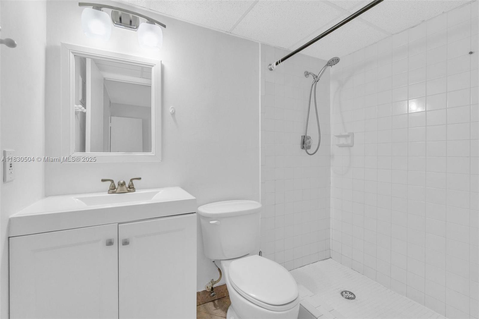 9371 Fontainebleau Blvd # I209