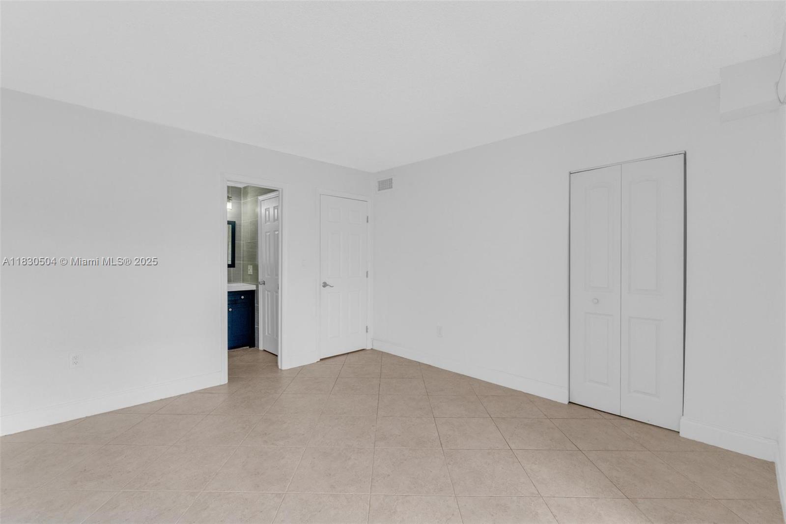 9371 Fontainebleau Blvd # I209