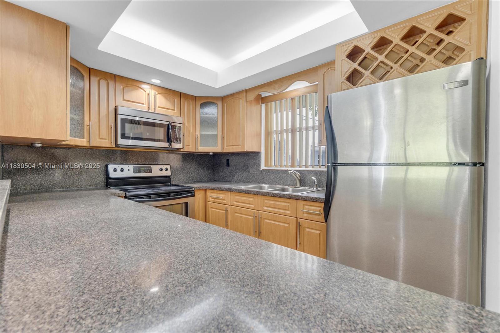 9371 Fontainebleau Blvd # I209