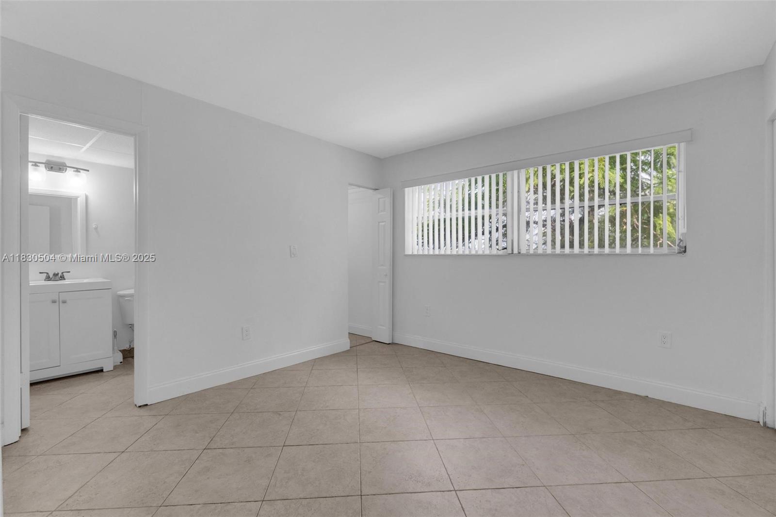 9371 Fontainebleau Blvd # I209