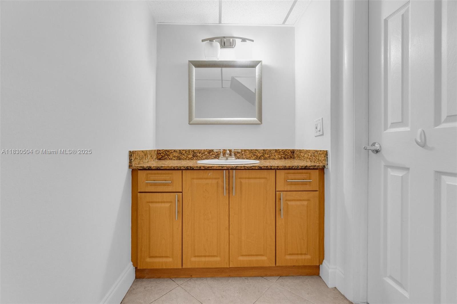 9371 Fontainebleau Blvd # I209