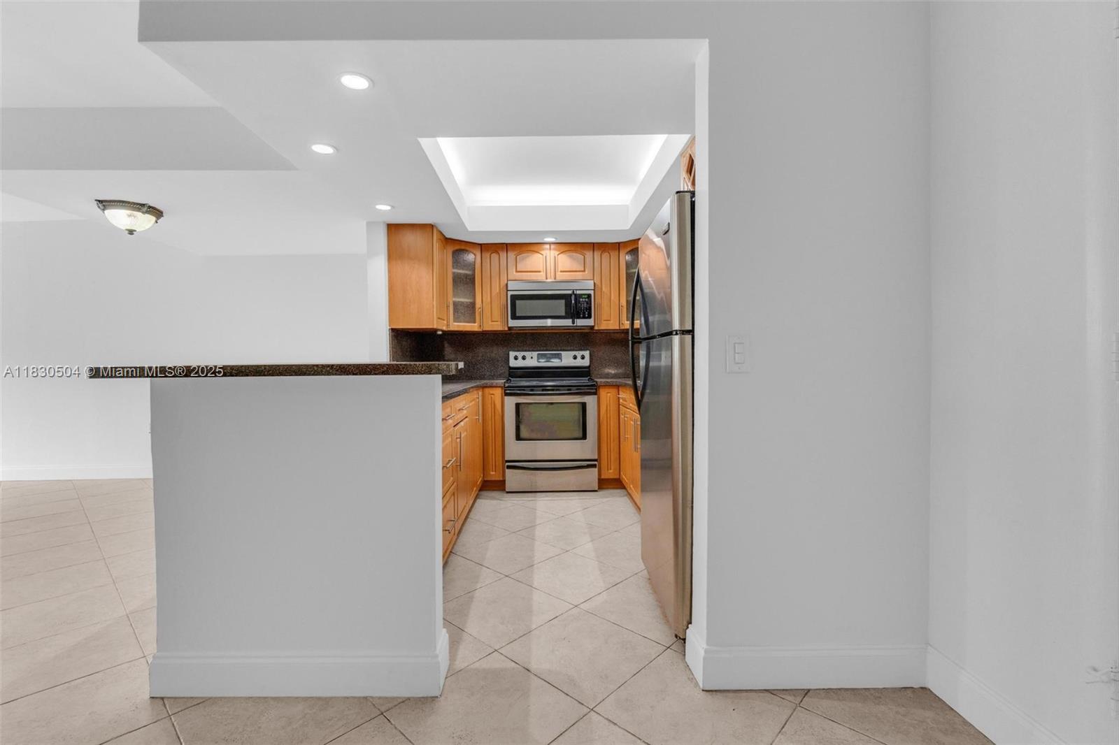 9371 Fontainebleau Blvd # I209