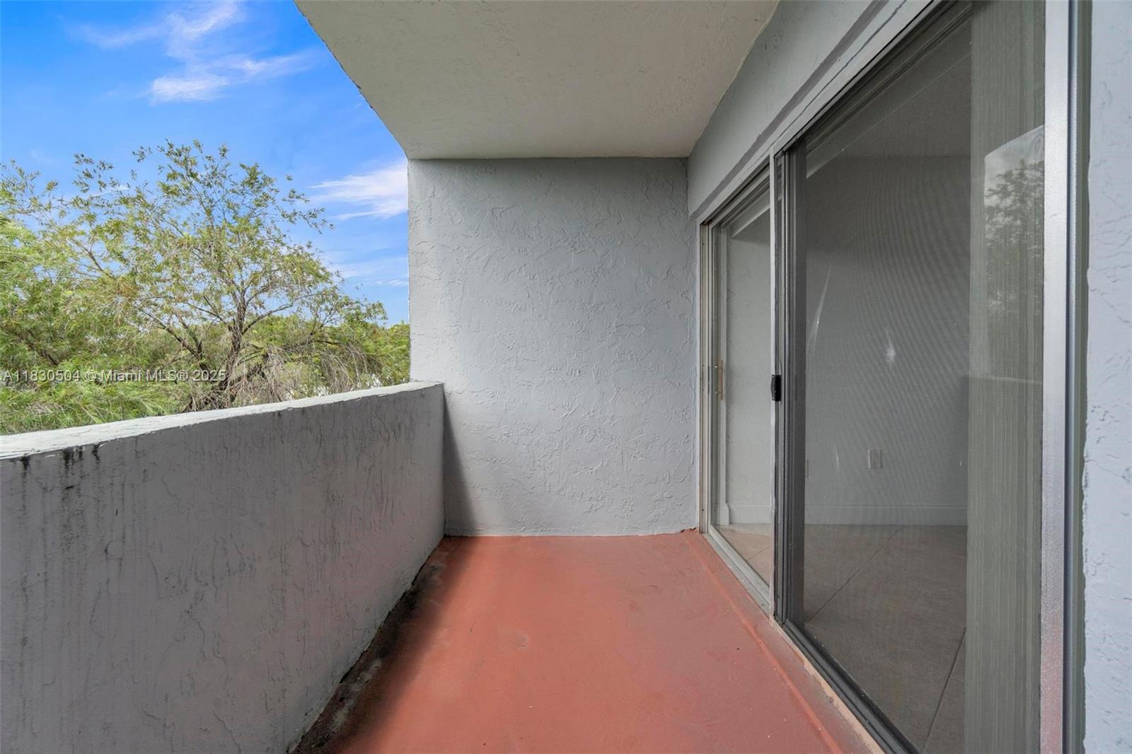 9371 Fontainebleau Blvd # I209