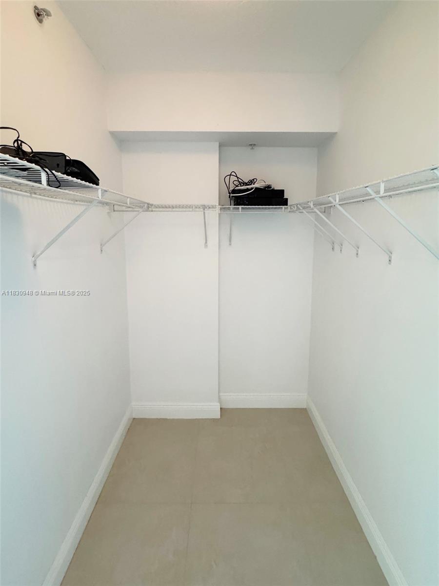 325 S Biscayne Blvd # 4319