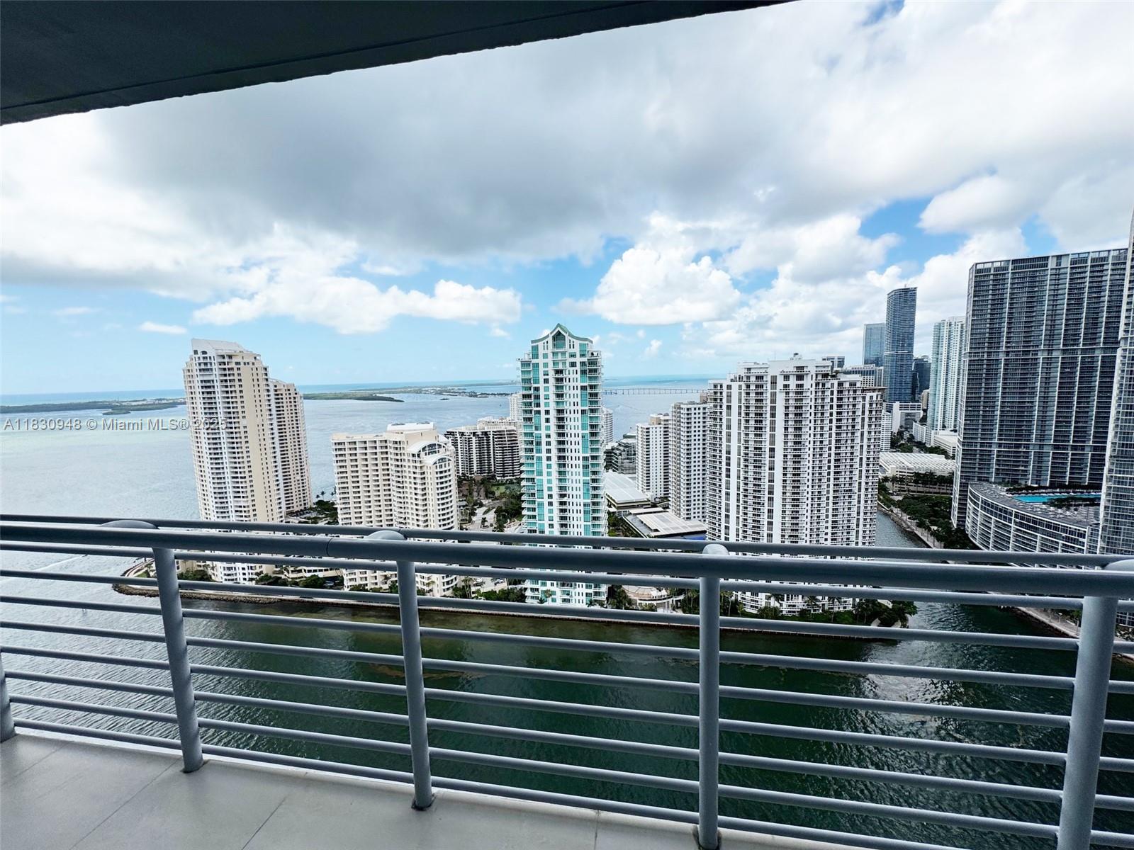325 S Biscayne Blvd # 4319