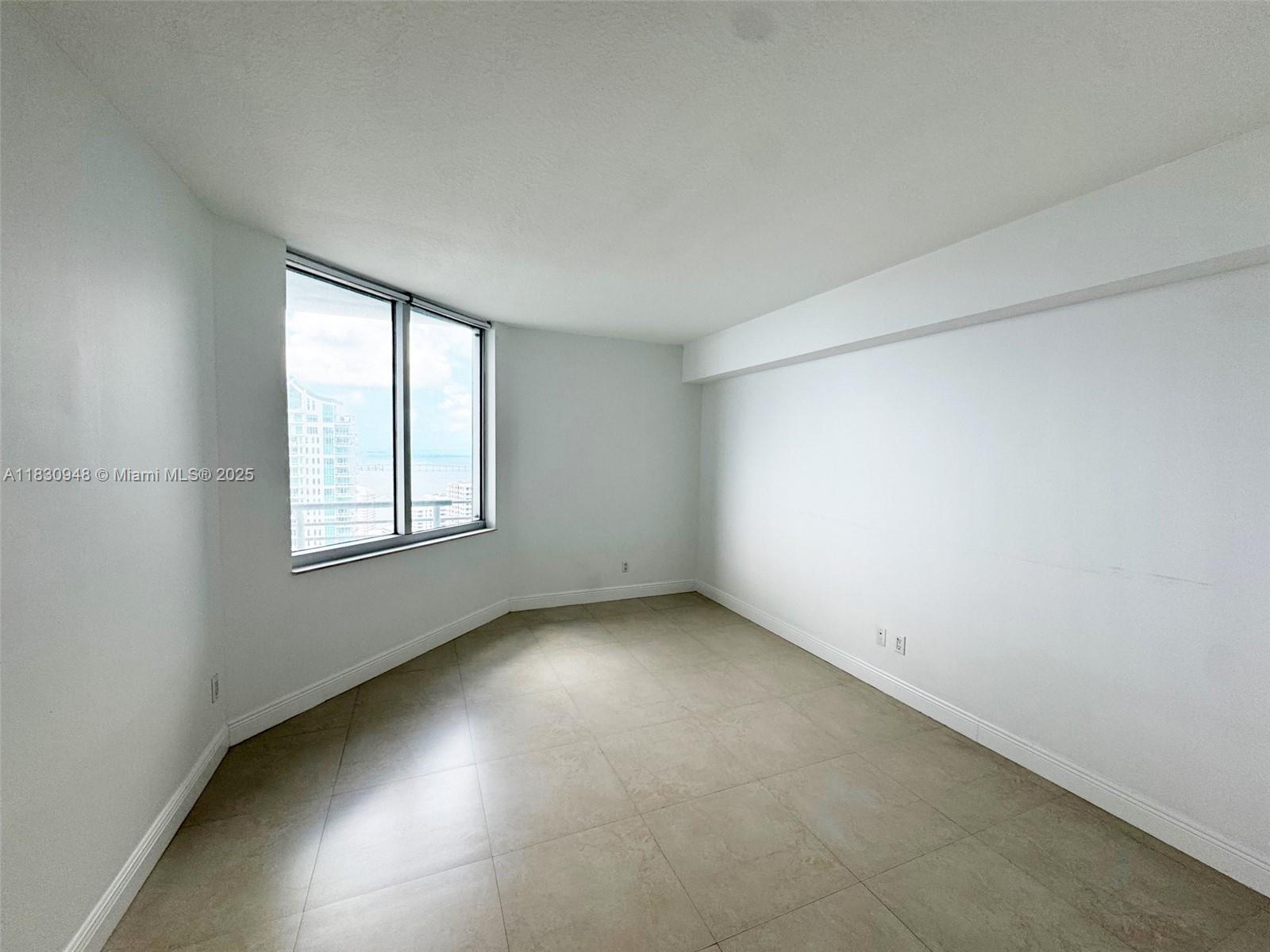 325 S Biscayne Blvd # 4319