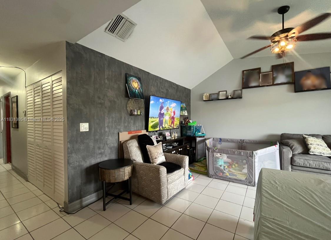 450 NW 214th St # 205