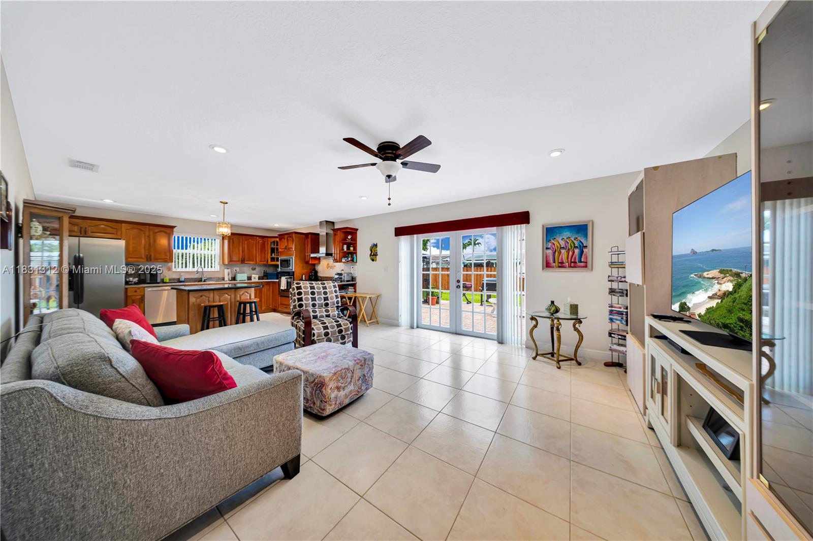 1315 W 79th St