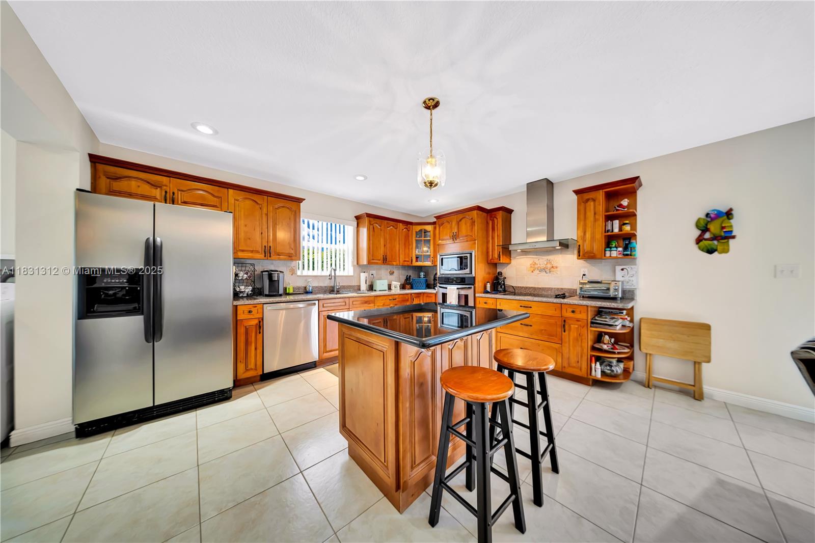1315 W 79th St