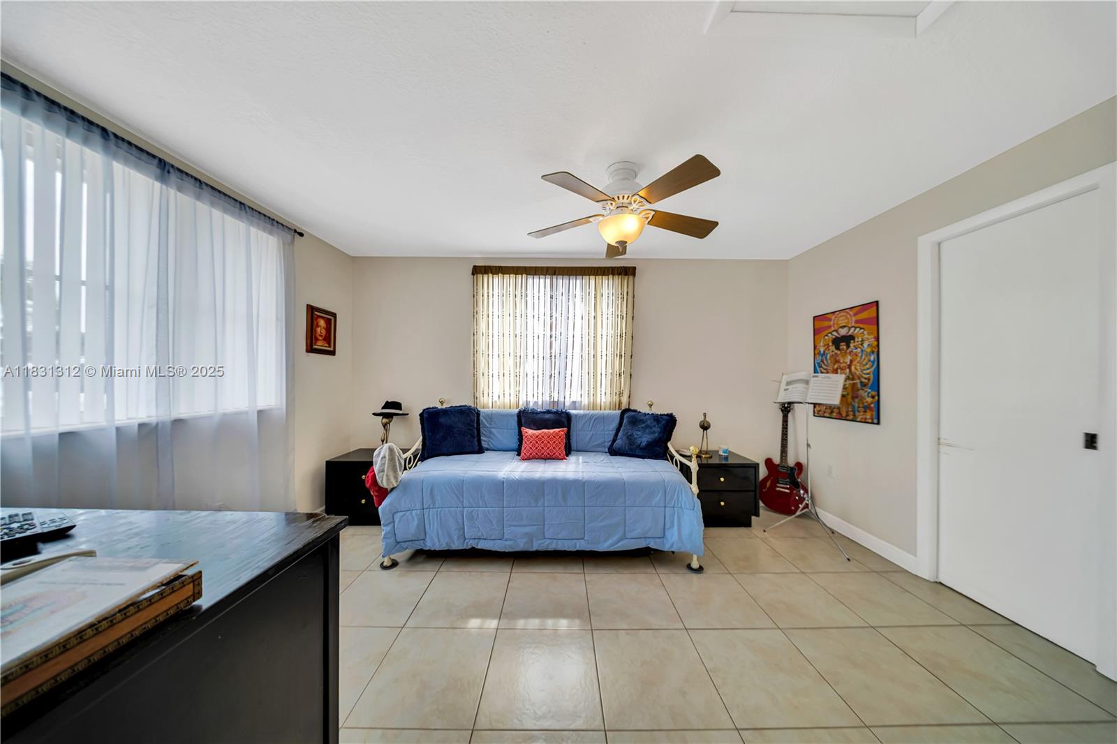 1315 W 79th St