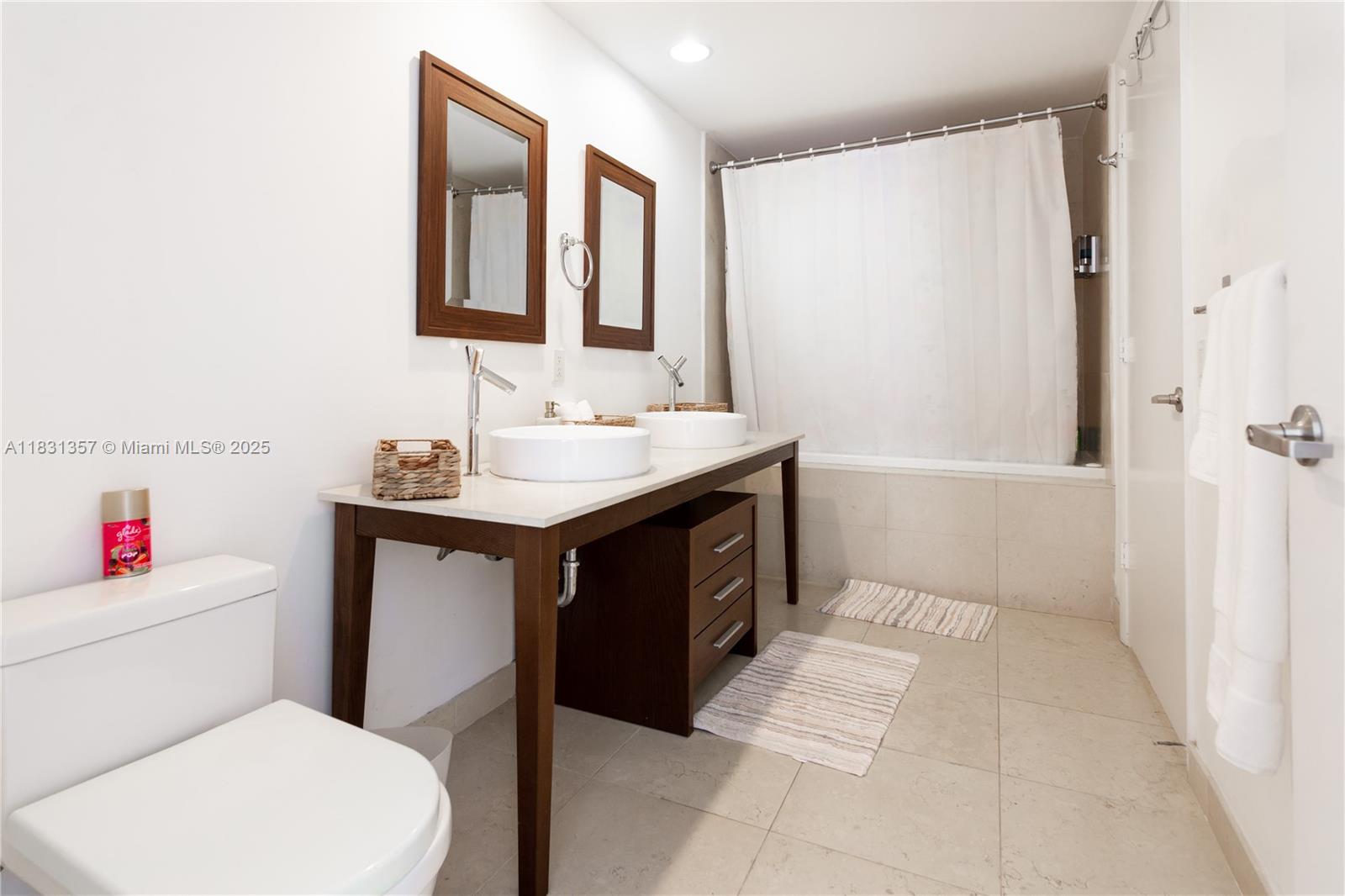 485 Brickell Ave # 2006