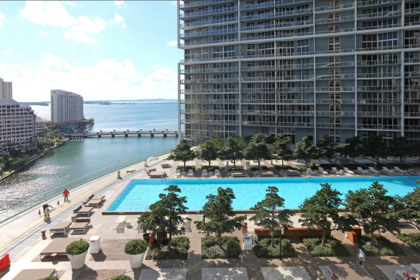 485 Brickell Ave # 2006