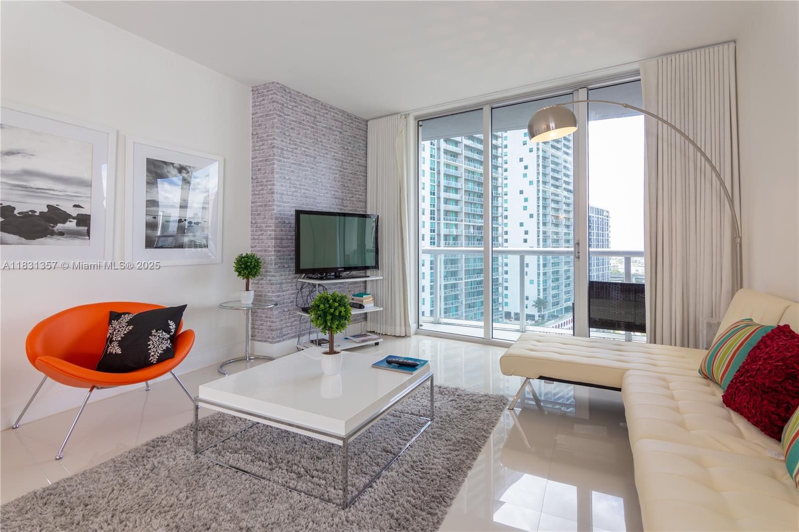 485 Brickell Ave # 2006