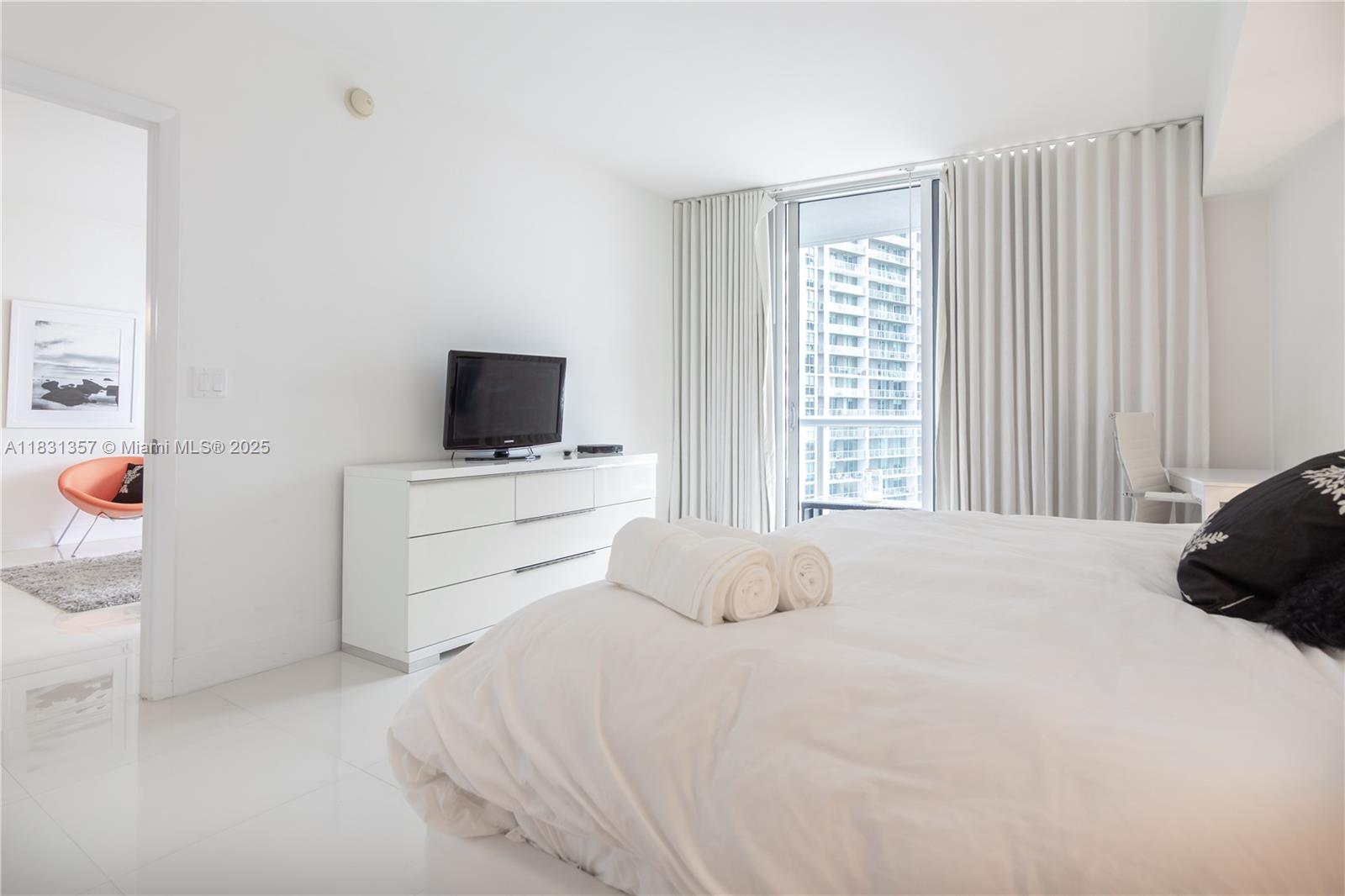 485 Brickell Ave # 2006