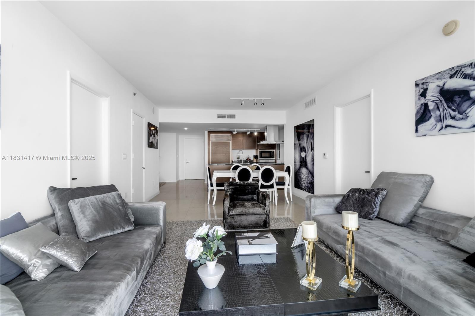 495 Brickell Ave # 4905