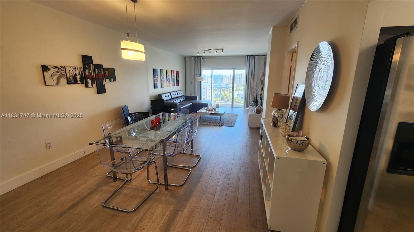 500 Bayview Dr # 1725