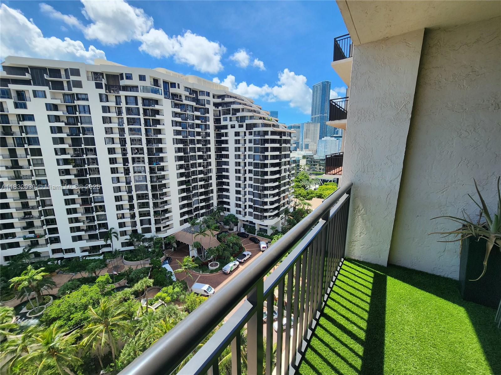 540 Brickell Key Dr # 1603