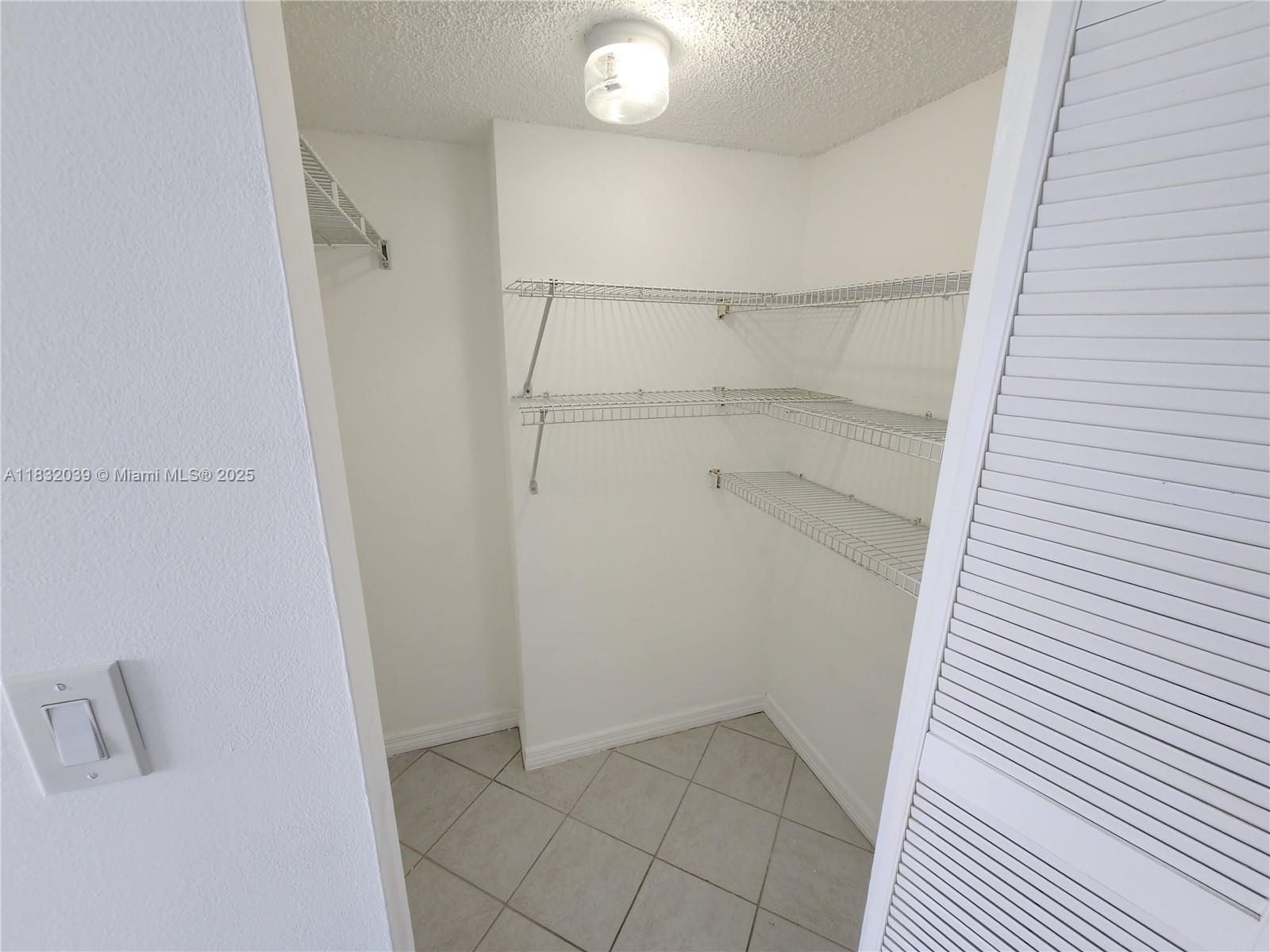 540 Brickell Key Dr # 1603