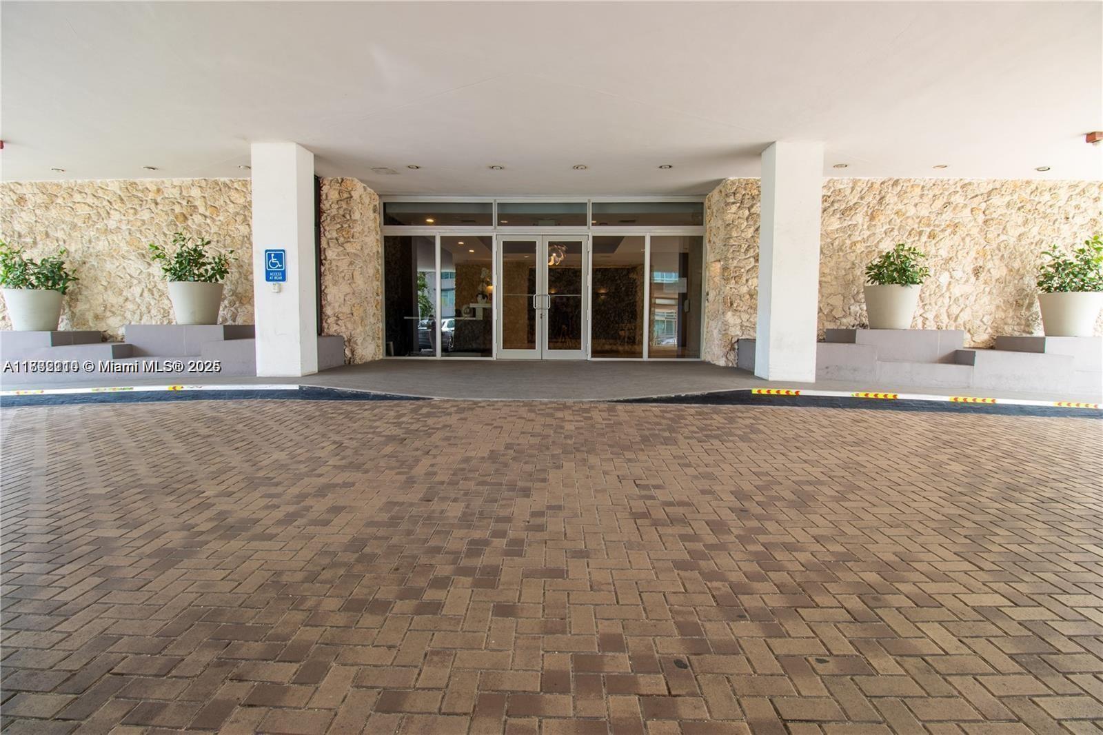 9225 Collins Ave # B Unit: PH B