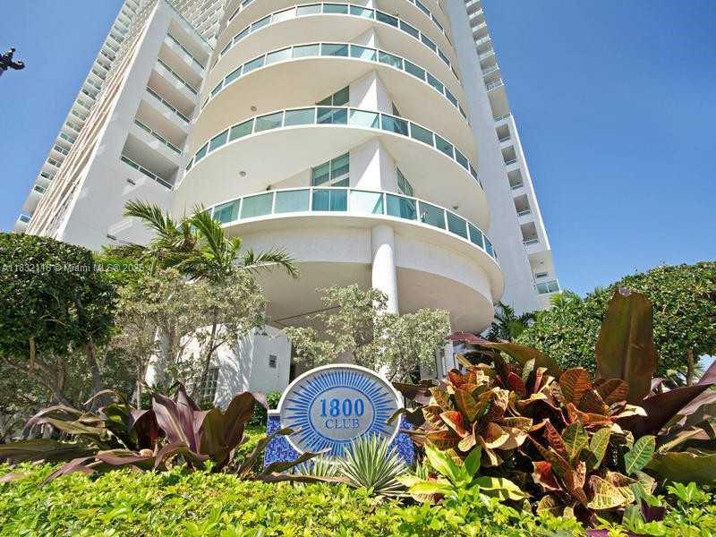 1800 N Bayshore # 2011