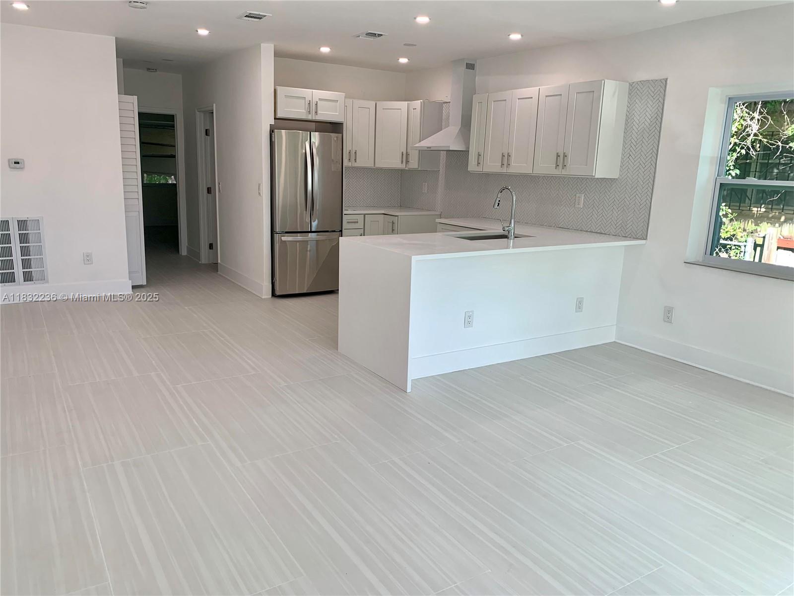 1711 SW 21st Ter # 1711