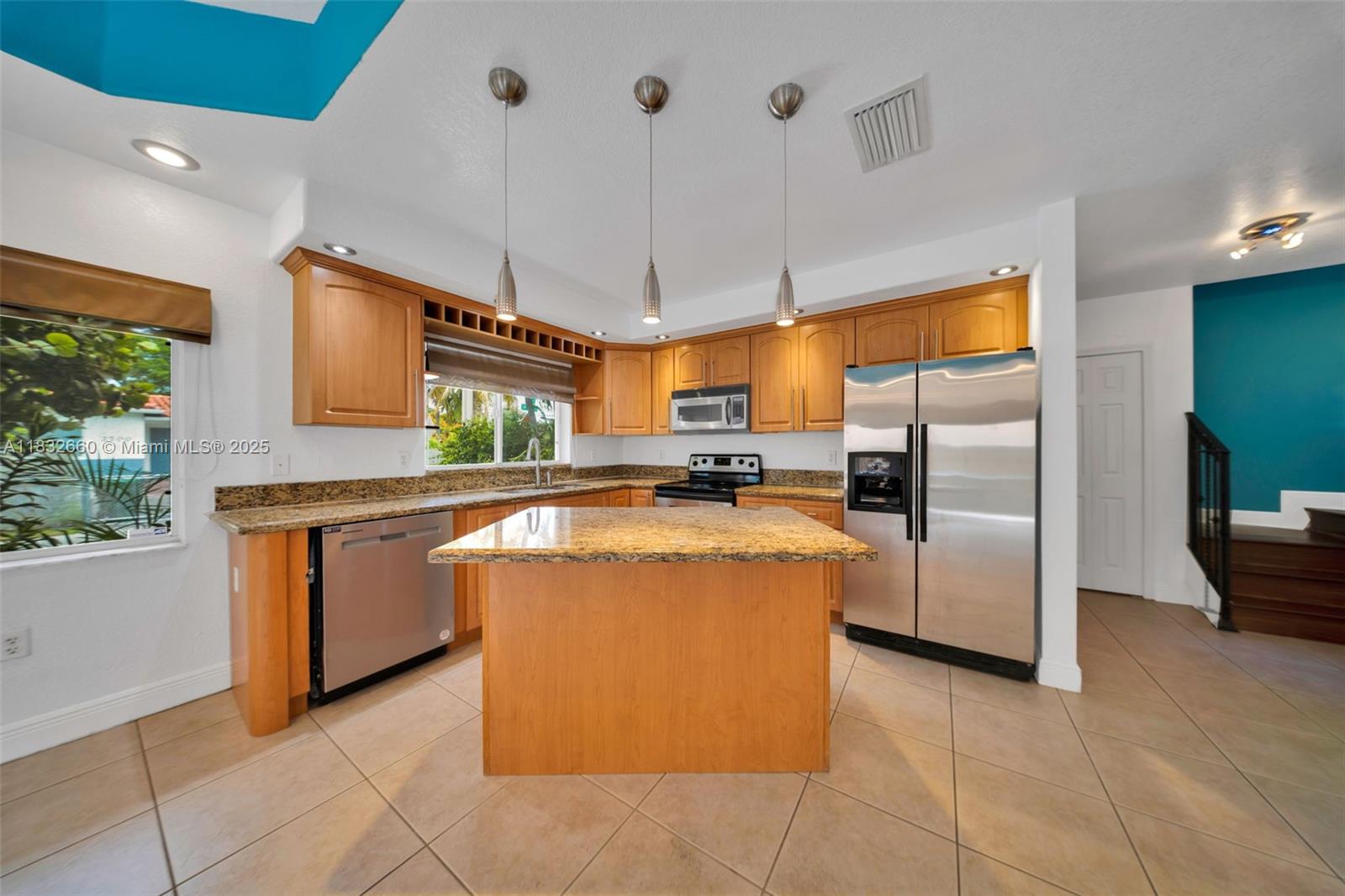 2814 SW 27th Street