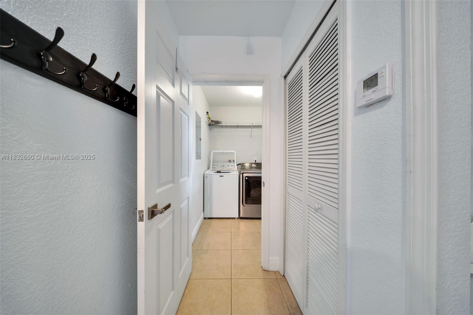 2814 SW 27th Street