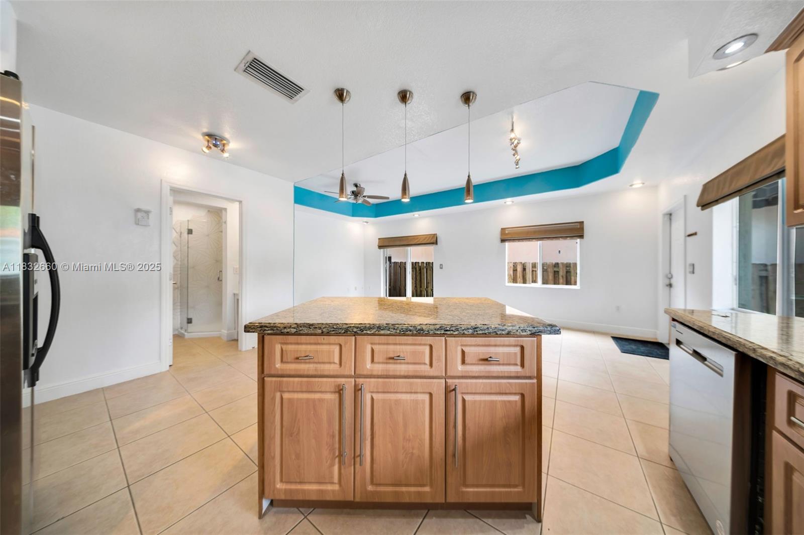 2814 SW 27th Street